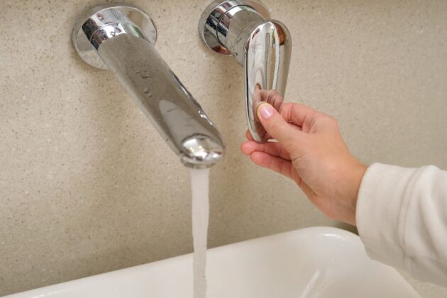 How to Quickly Fix a Spinning Faucet Handle