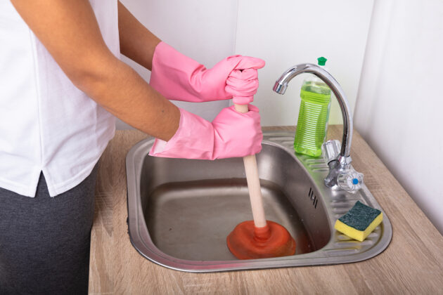 How to Unclog A Sink In 5 Easy Steps