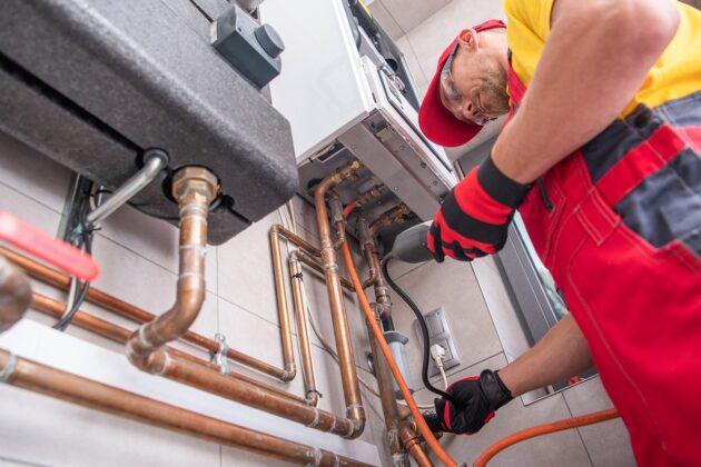 Smart Leak Detection: Whole-Home Shutoffs and Sensor Networks that Stop Water Damage