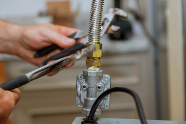 Why Your North Shore Outdoor Grill or Fire Pit Needs a Proper Gas Line